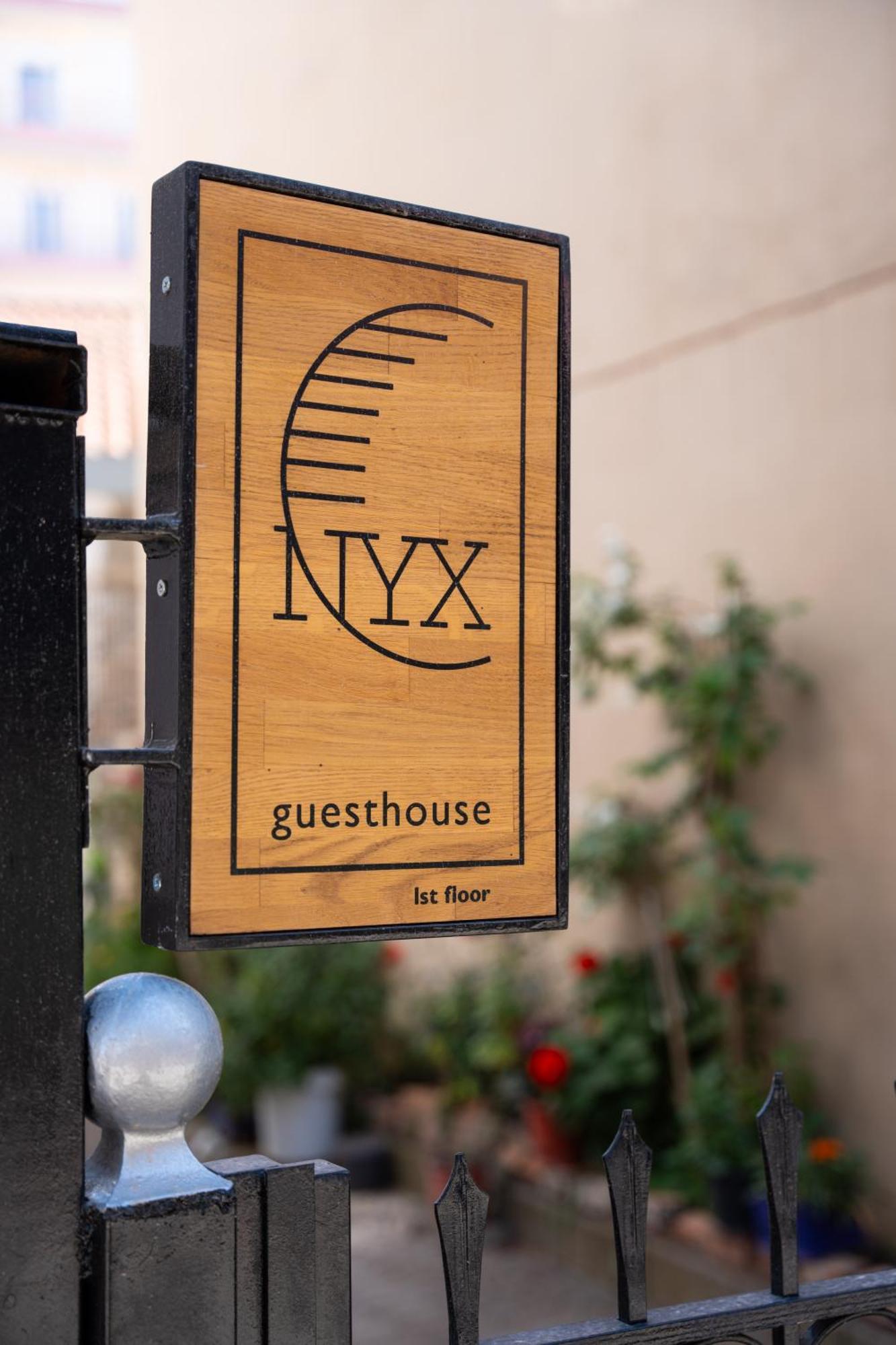 Nyx Guesthouse Tripoli Buitenkant foto